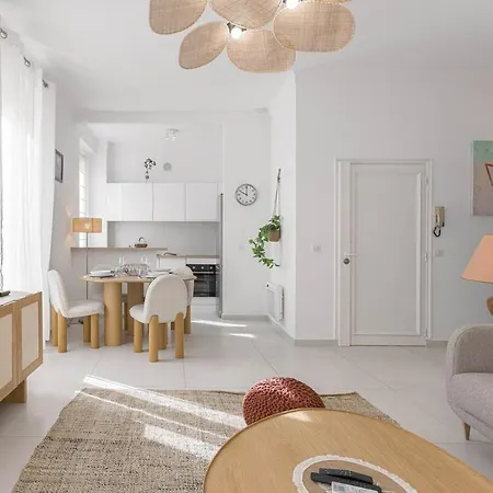 Josi - 2 Chambres, Central, 10mn Du Palais&plages, Neuf, Clim * كان